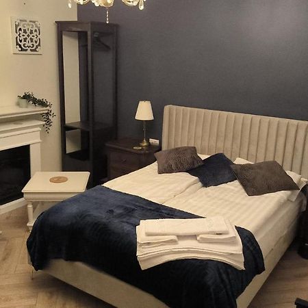 Apartmán Luxury Airport Retreat Kluž Exteriér fotografie