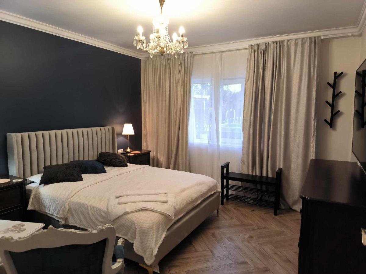 Apartmán Luxury Airport Retreat Kluž Exteriér fotografie